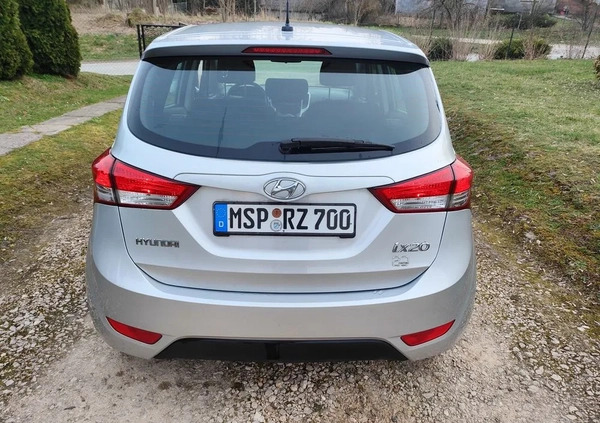 Hyundai ix20 cena 22900 przebieg: 134000, rok produkcji 2011 z Miechów małe 277